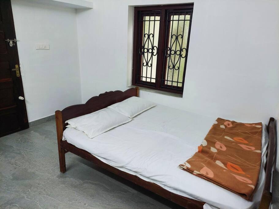 Forestay -3 Bhk Villa Kochi Pallipuram Eksteriør billede