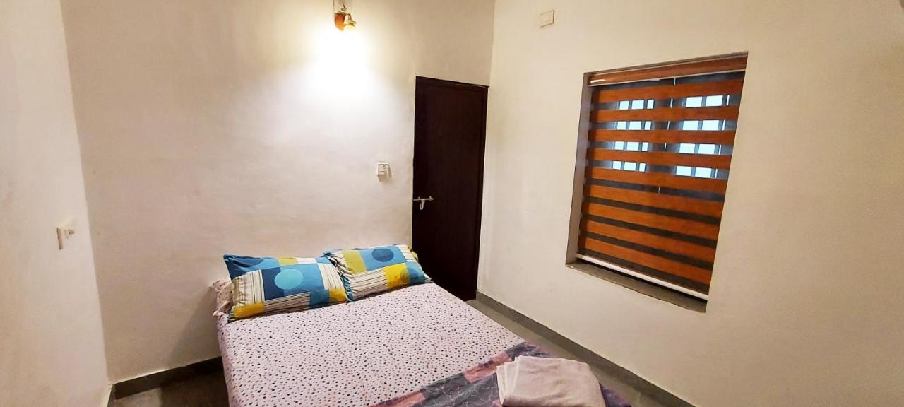 Forestay -3 Bhk Villa Kochi Pallipuram Eksteriør billede